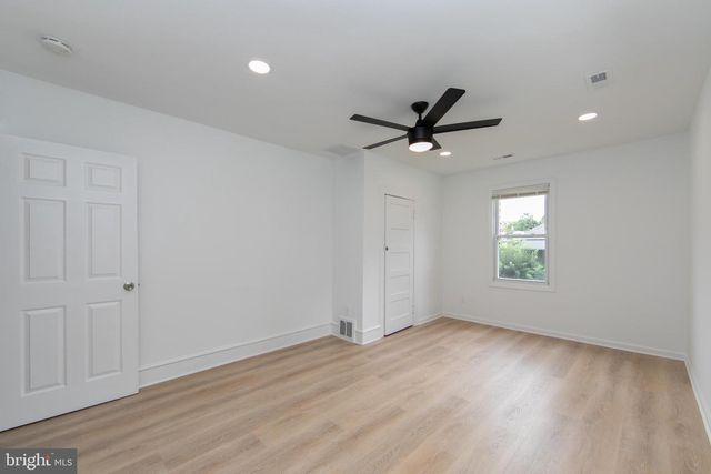 312 4TH AVE, Audubon, NJ 08106