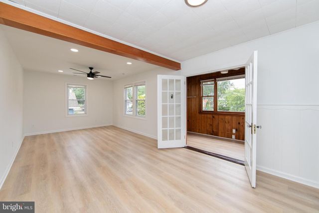 312 4TH AVE, Audubon, NJ 08106