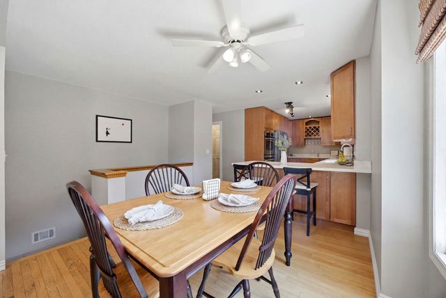 5417 Blodgett Avenue, Downers Grove, IL 60515