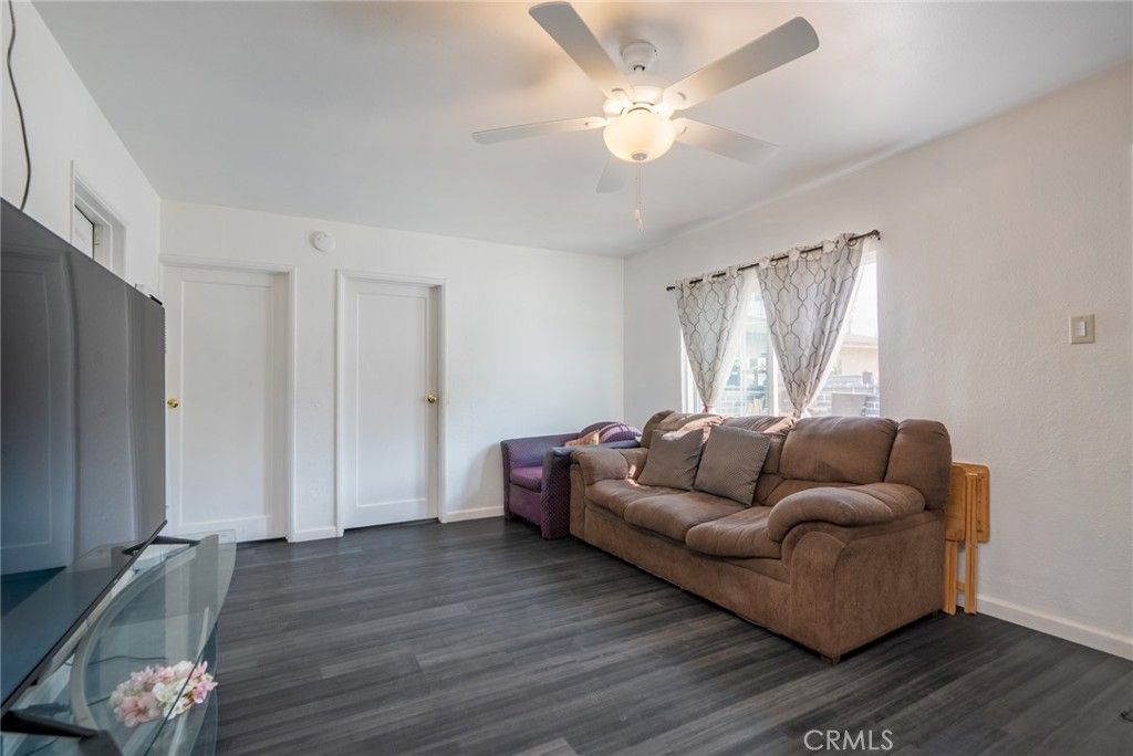 Image 9 of property listing at 821 N Pauline, Anaheim, CA 92805