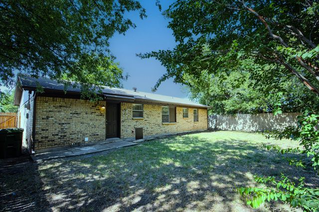 1205 SE 14th Street, Mineral Wells, TX 76067