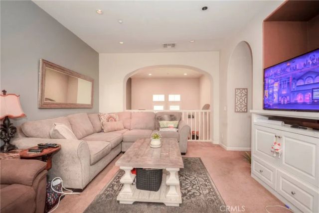 4445 Owens, Corona, CA 92883