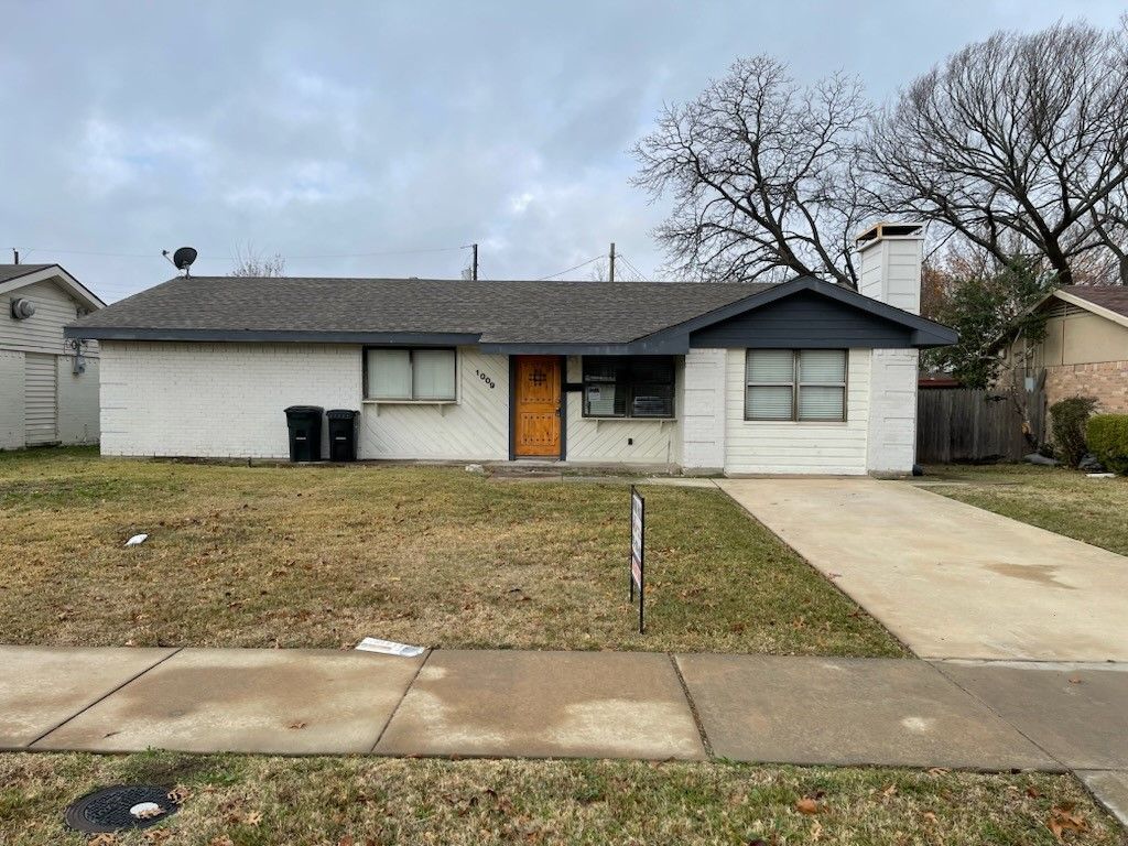 1009 Glenn Circle, Mesquite, TX 75149