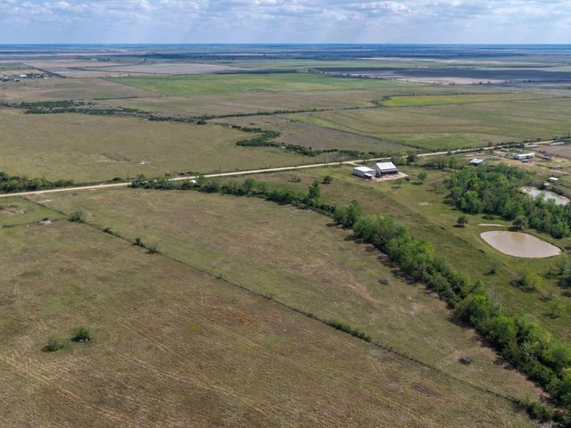 762 Cr 248 Road, East Bernard, TX 77435