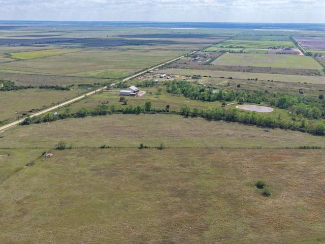 762 Cr 248 Road, East Bernard, TX 77435