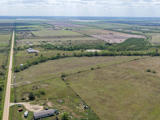 762 Cr 248 Road, East Bernard, TX 77435
