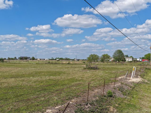 762 Cr 248 Road, East Bernard, TX 77435