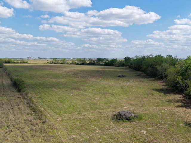 762 Cr 248 Road, East Bernard, TX 77435