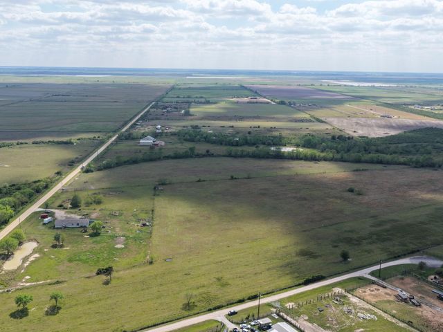 762 Cr 248 Road, East Bernard, TX 77435