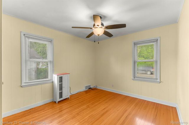 26657 W Chicago, Redford Charter Township, MI 48239
