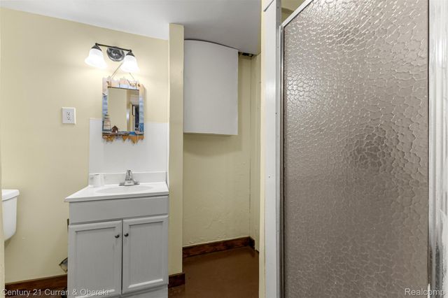26657 W Chicago, Redford Charter Township, MI 48239