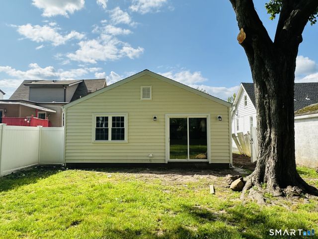 100 Ruden Street, West Haven, CT 06516