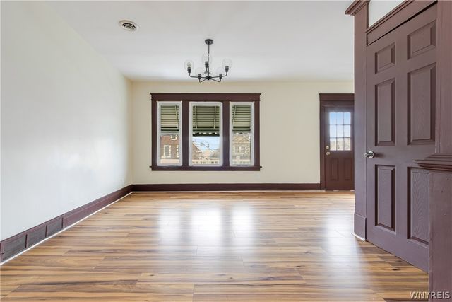 25 Hartman Place, Buffalo, NY 14207