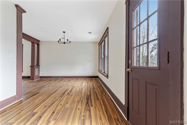 25 Hartman Place, Buffalo, NY 14207