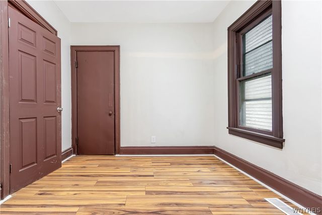 25 Hartman Place, Buffalo, NY 14207