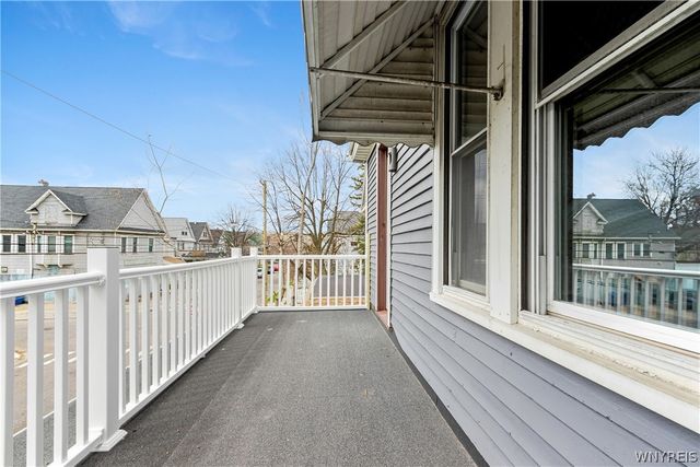 25 Hartman Place, Buffalo, NY 14207