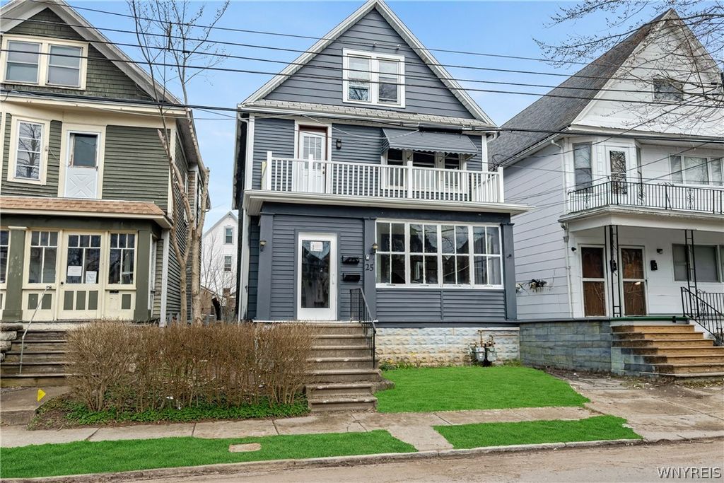 25 Hartman Place, Buffalo, NY 14207