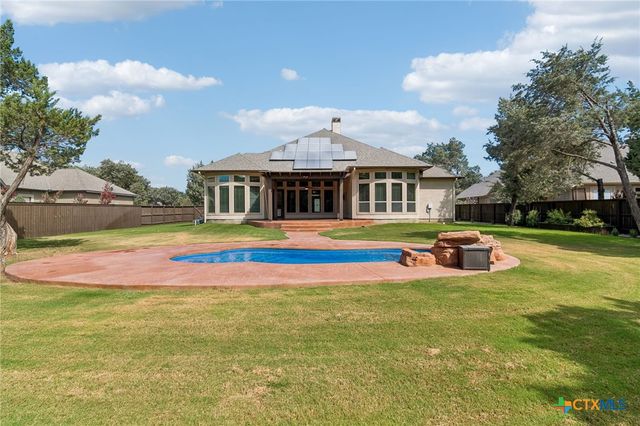 975 Wilderness Oaks, New Braunfels, TX 78132
