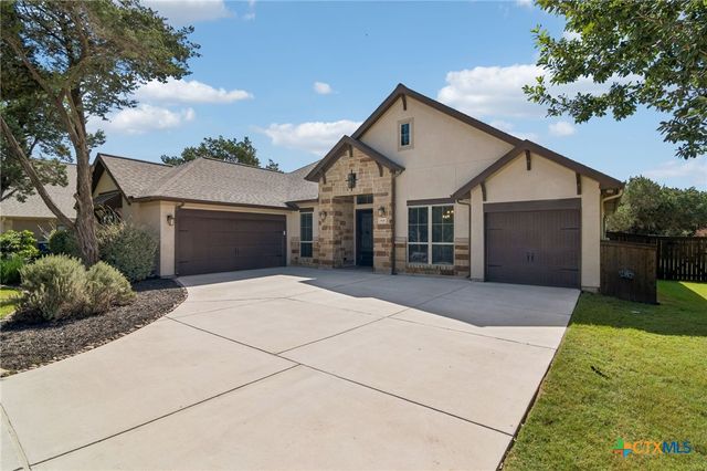 975 Wilderness Oaks, New Braunfels, TX 78132