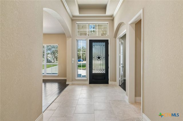 975 Wilderness Oaks, New Braunfels, TX 78132