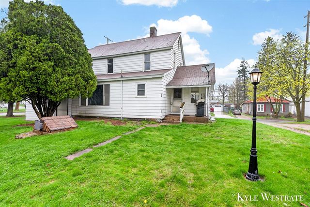 123 W Main Street, Caledonia, MI 49316