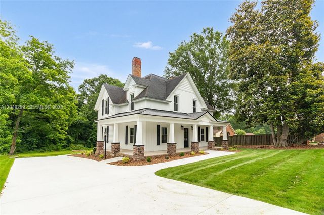 135 Dixon Street, ,, NC 27203