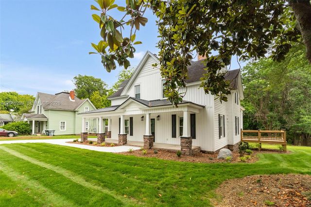 135 Dixon Street, ,, NC 27203