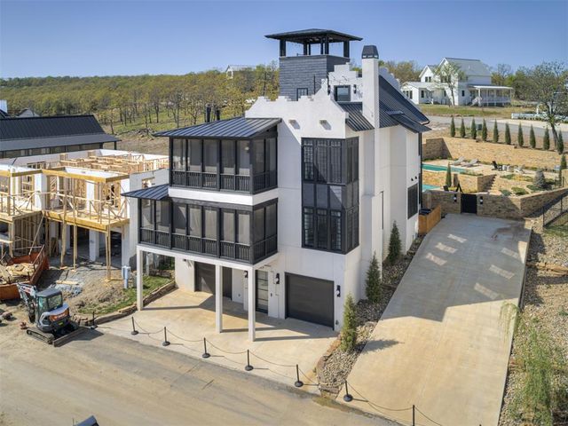 107 Lower Green Way, Carlton Landing, OK 74432