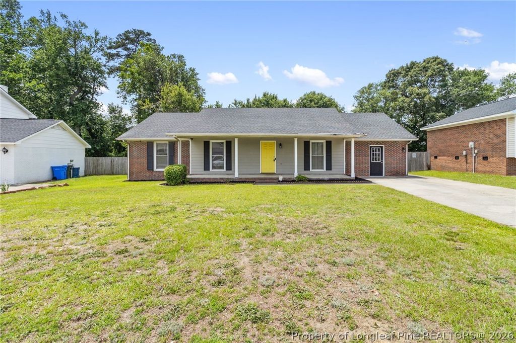 7820 Loxley Drive, Fayetteville, NC 28314 — exterior