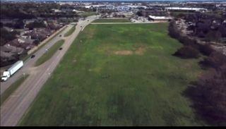 11709 W West Airport, Meadows Place, TX 77477