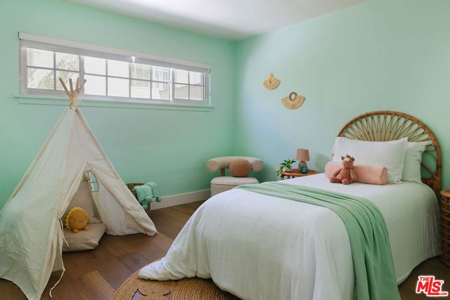 5756 Aladdin Street, Los Angeles, CA 90008