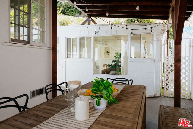 5756 Aladdin Street, Los Angeles, CA 90008