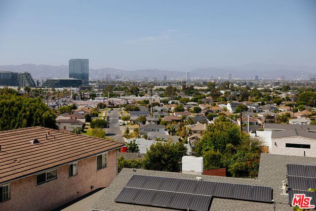 5756 Aladdin Street, Los Angeles, CA 90008