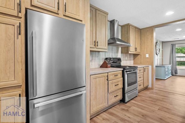 1454 S T Morris Road NE, Ludowici, GA 31316