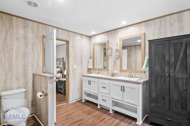 1454 S T Morris Road NE, Ludowici, GA 31316