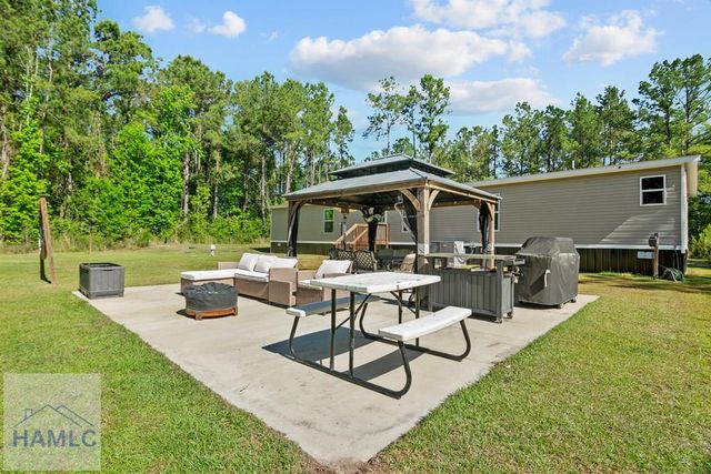 1454 S T Morris Road NE, Ludowici, GA 31316