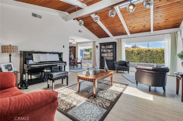 2324 W 37th, San Pedro, CA 90732
