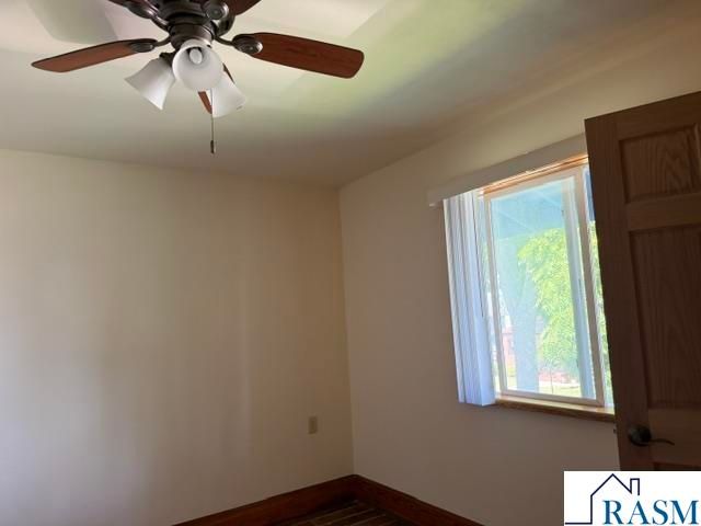 923 N 5th Street, Mankato, MN 56001