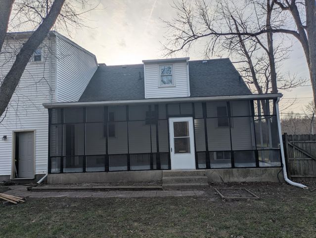 411 N Union Street, Hobart, IN 46342