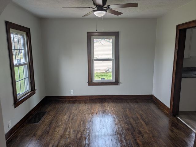 411 N Union Street, Hobart, IN 46342