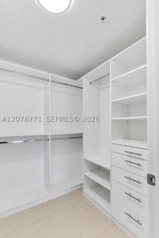 92 SW 3rd St 1403, Miami, FL 33130
