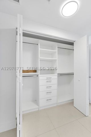 92 SW 3rd St 1403, Miami, FL 33130