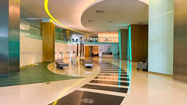 92 SW 3rd St 1403, Miami, FL 33130