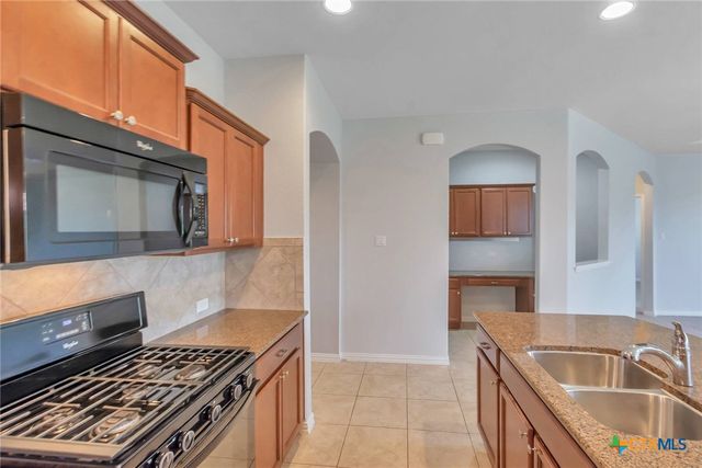 2012 Elaina Loop, Leander, TX 78641