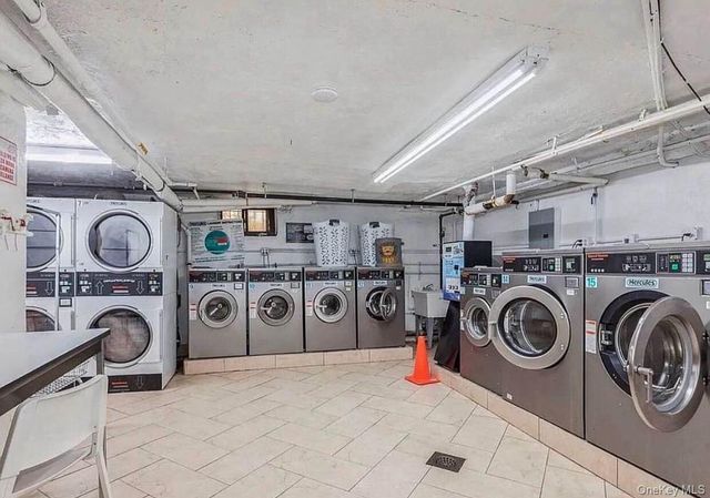 37-21 80th Street 6E, Jackson Heights, NY 11372