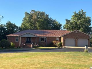 7505 Della Lane, Paducah, KY 42001