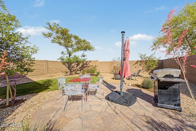 23535 N EL FRIO Court, Sun City, AZ 85373