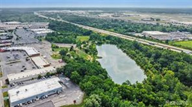 4175 Miller Road, Flint, MI 48507