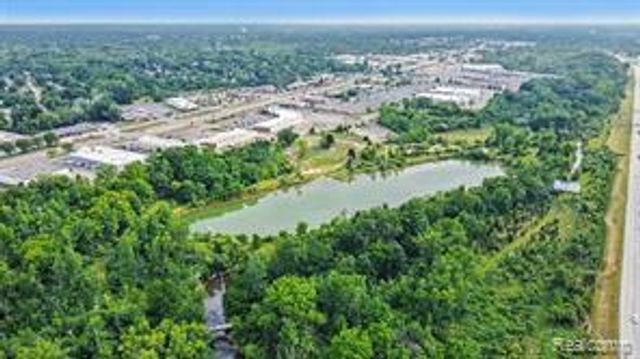 4175 Miller Road, Flint, MI 48507
