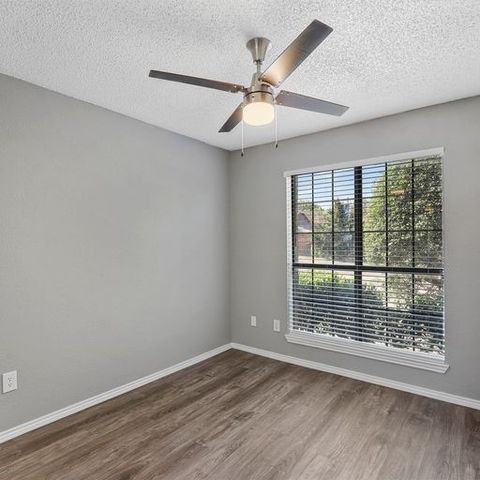 4049 Saint Christopher Lane, Dallas, TX 75287